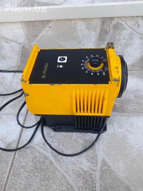 Vakum pumpa dinotec 205-3,0DI dozer 70 KM