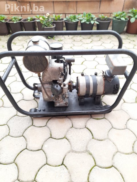 AGREGAT BOSCH za struju na benzin 2,6kw germanu 250 KM 8