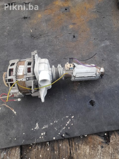 PROTOČNI GRIJAČ 1800W za Bosch Siemens Neff 1888 1301 00