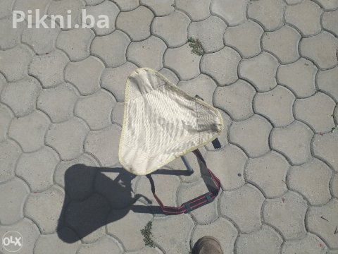 Prijenosna Sklopiva Stolica Tronožac (za pecanje, lov, kampovanje