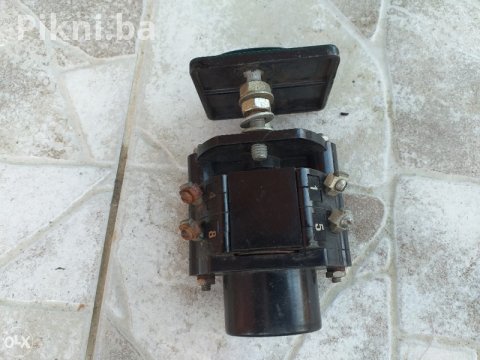 Grebenasti prekidaci elektro materijal šalteru