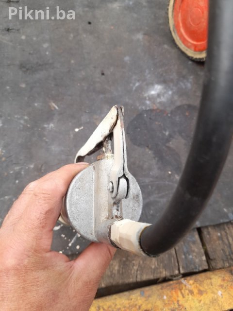 Mazalica za mast tovatna mast traktor kamion freza kosacica 3