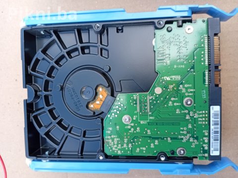 2x Hard Disk (HDD) SATA - WD 80GB + Seagate 120GB - Povoljno 7