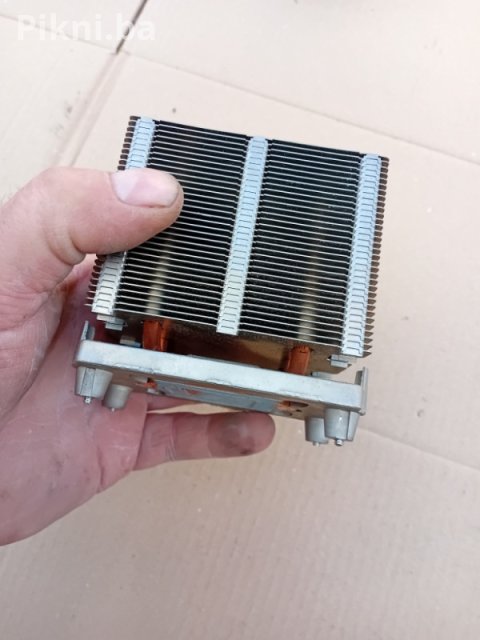 CPU Cooleri / Hladnjaci za procesor - 3 KOMADA (Intel Stock, Baka 4