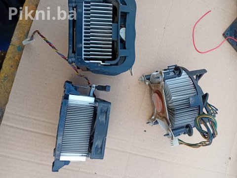 CPU Cooleri / Hladnjaci za procesor - 3 KOMADA (Intel Stock, Baka