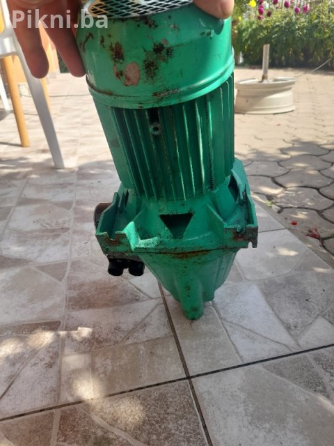 Hidroforska Pumpa MARINA (Made in Italy) Sa sklopkom i manometr