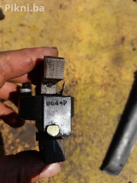 Elektronika bombina kosacice BRIGGS STRATTION kosilice dijelovi