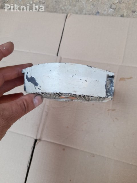 Originalni Deklo Paljenja (Starter Kućište) za Stihl 045 / 056 7