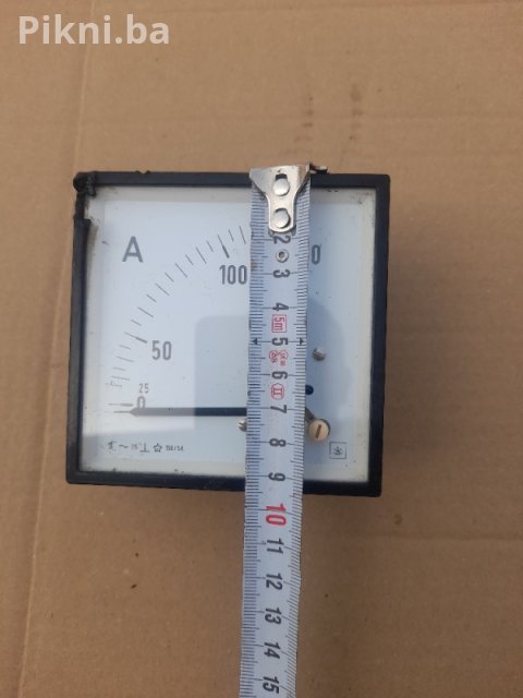 Industrijski Panelni Ampermetar AC 150A / 5A (Za Strujni Transfor