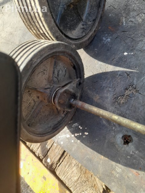 Točkovi za kosilicu (Tecumseh / Briggs & Stratton) + Osovine 3