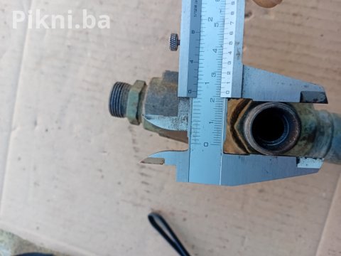 Hidraulicni razvodnik ventil pneumatski tractor bager kamion skip