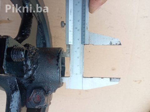 Metalalna remenica 210mm elektro motor elektromotori 4