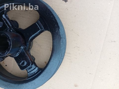 Metalalna remenica 210mm elektro motor elektromotori