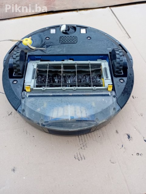 Usisivac robot irobot roomba 564 citaj pod detaljno