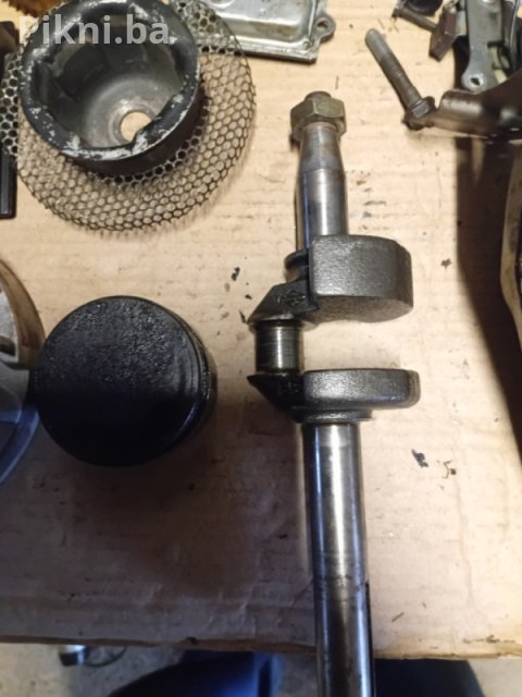 Dijelovi motor Briggs stratton kosacice kosilice