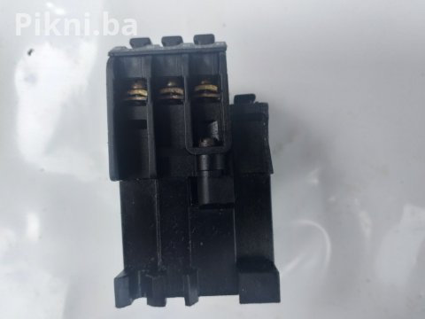 Kontaktor DANFOSS CI9 16 A 220v sklopka elektromagnetni 4