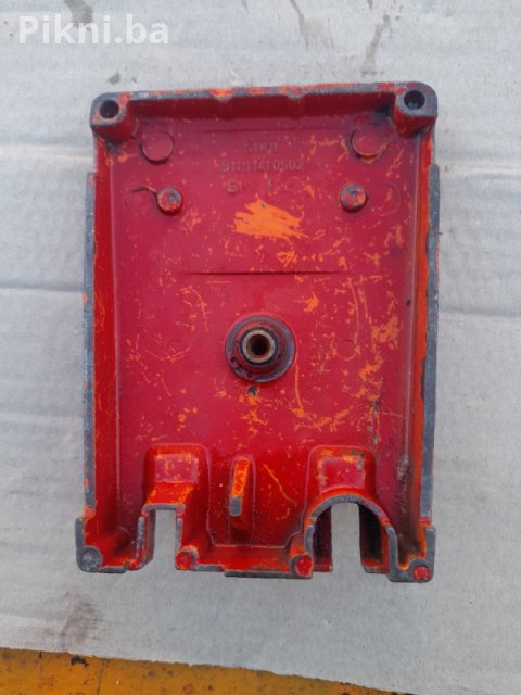 Poklopac Startera (Kućište) za STIHL 051 AV - ORIGINAL