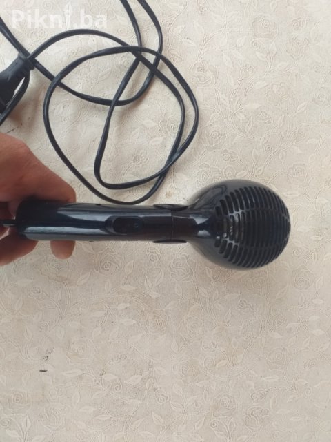 Fen za kosu PHILIPS 1200w 2 brzine preklapa se 8