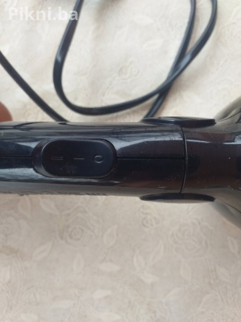 Fen za kosu PHILIPS 1200w 2 brzine preklapa se 7