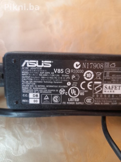 Original ASUS Punjač Adapter 19V 2.1A (40W) - Tanki džek 4