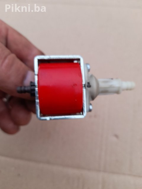 Solenoid pumpa ULKA 16w pume za vodu naftu 6