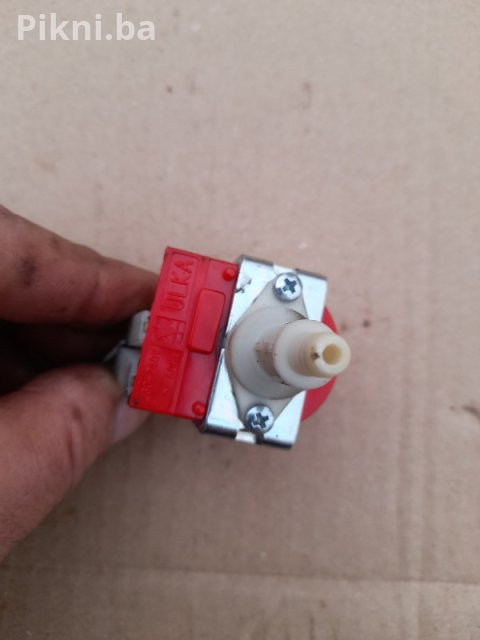 Solenoid pumpa ULKA 16w pume za vodu naftu