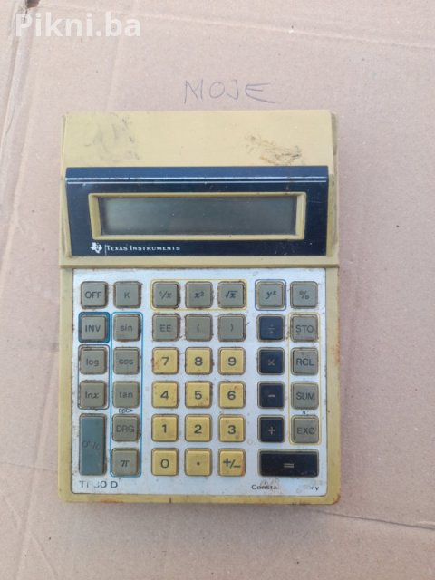 VINTAGE NAUČNI KALKULATOR TEXAS INSTRUMENTS TI-30 D