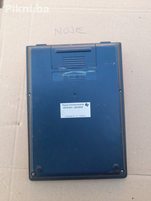 VINTAGE NAUČNI KALKULATOR TEXAS INSTRUMENTS TI-30 D 4
