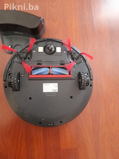 Robotski usisivač Vileda VR 201 PetPro sa bazom 5