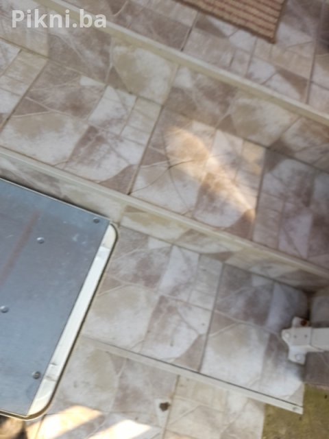 Siemens ugradbena staklokeramička ploča EK830S Pouzdanost i sna