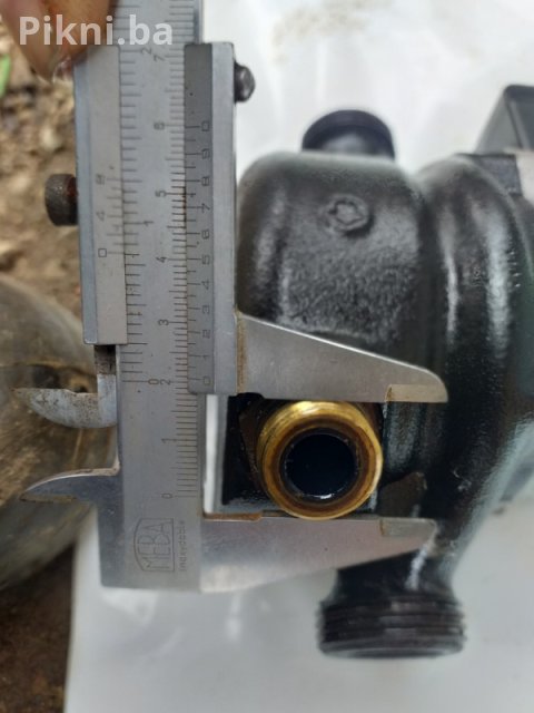POVOLJNO! GRUNDFOS Cirkulaciona Pumpa UPS 15-50 (Za Centralno Gri