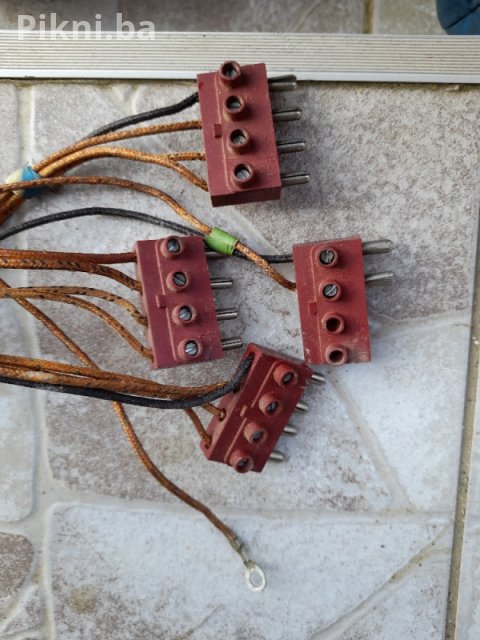 SNIŽENO! Ugradbena Staklokeramička Ploča SIEMENS EKT 740 6