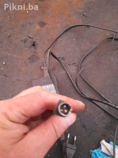 DATECS Switching Adapter 24V / 2A (4 Komada) - Industrijska Snaga