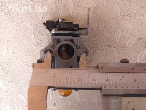 Karburator za motorni trimer ruixing