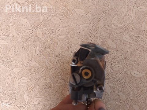 Karburator za motorni trimer ruixing 8