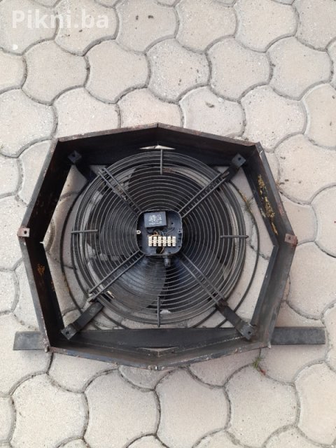 * Aksijalni Ventilator Turbina 220V - Super Ispravan, Samo 100 KM