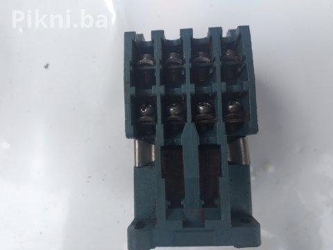 Industrijski Konaktor ISKRA K9-32 (220V) - SA 4 POMOĆNA KONTAKTA! 5