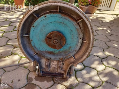 Mašina za pranje tepiha podova ploca SORMA cetkara 5