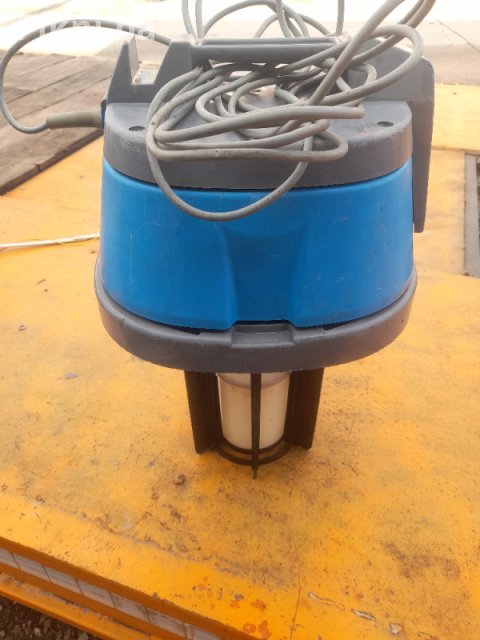 Profesionalni usisivač MOTOR 1450W - Mokro i suvo usisavanje! 7