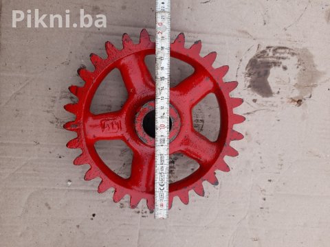Zupcanik elektro motor elektromotori dijelovi kombajn zupcanici 8