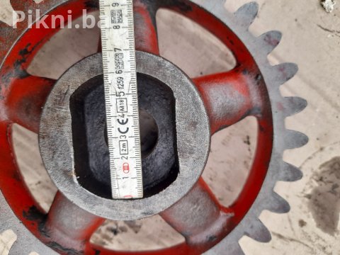Zupcanik elektro motor elektromotori dijelovi kombajn zupcanici 3