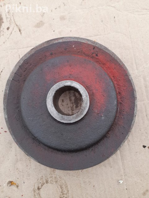 Remenica elektro motor elektromotori dijelovi kombajn 4