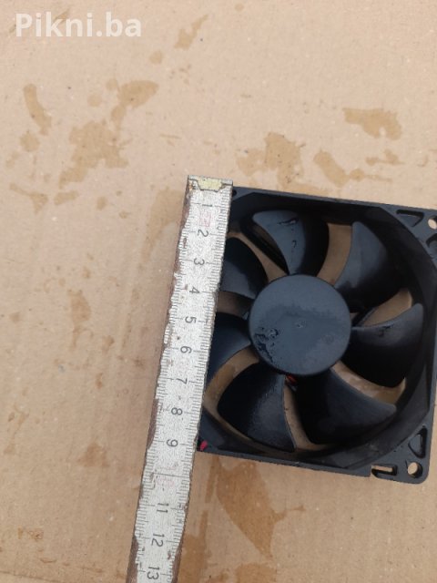 Ventilator turbina 12v coler hladnjak 9x9x3cm 4