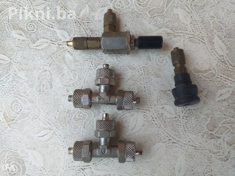 Mesingani Servisni Ventili / Priključci za Freon (A/C, Hlađenje)