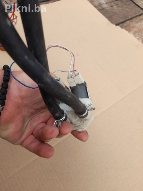 Prodaja elektro magnetnog ventila za veš mašinu - 20 KM