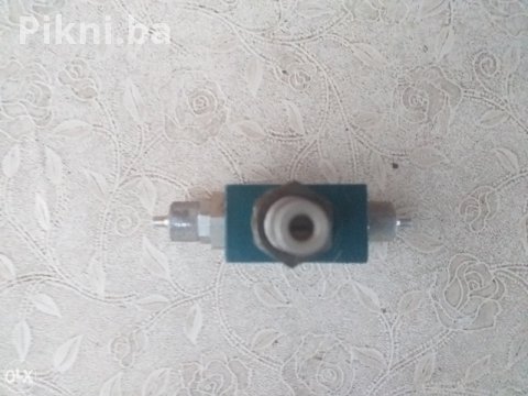 Regulator pritiska prekidač Fanal 8-250 bari U super ispravnom stanju 4