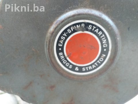 Agregat na benzin sa motorom BRIGGS & STRATTON 8HP 14