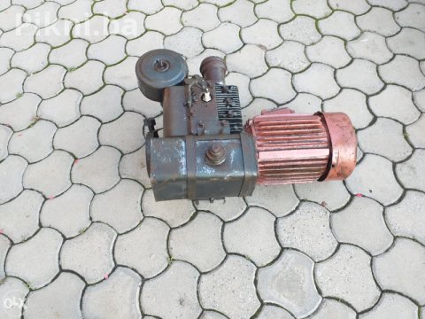 Agregat na benzin sa motorom BRIGGS & STRATTON 8HP 13