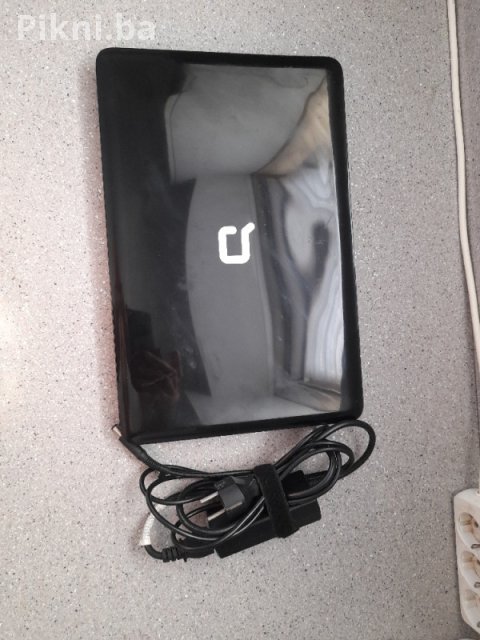 HIT PONUDA! Compaq CQ58 Laptop BATERIJA DRŽI PREKO 4H! 4GB RAM-a 15