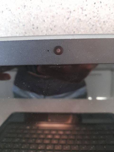 HIT PONUDA! Compaq CQ58 Laptop BATERIJA DRŽI PREKO 4H! 4GB RAM-a 7